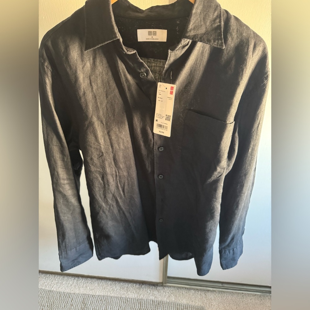 Men’s  black button up shirt